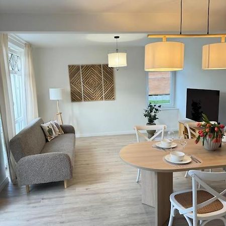 2,5 Zimmer Ferienwohnung Fehmarn Mit Eigenem Parkplatz Eksteriør billede